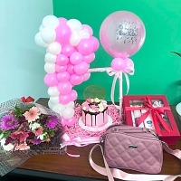 Pink Balloon Hamper Combo Pack